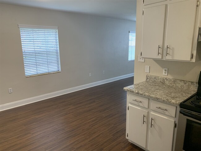 Foto del edificio - 2614 Old Bainbridge Rd