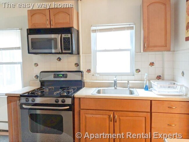 Foto del edificio - 741 Somerville Ave