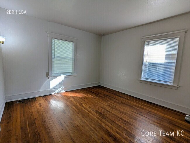 Foto del edificio - 4345 Harrison St