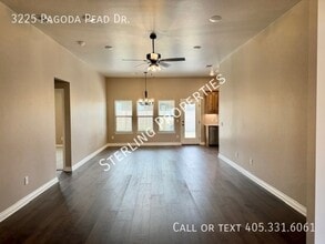 Building Photo - 3225 Pagoda Pead Dr