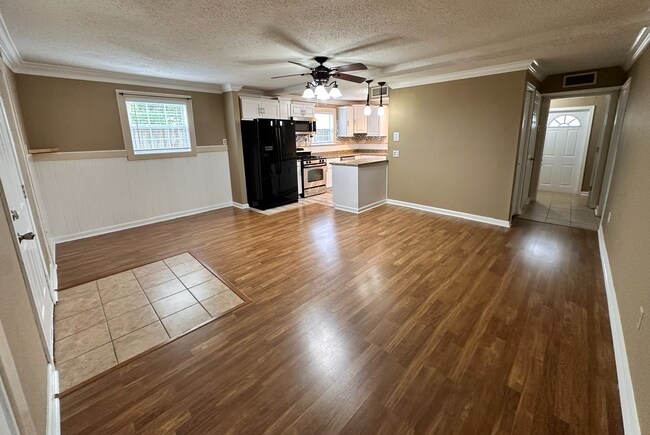 Building Photo - 204 Brandywine Rd