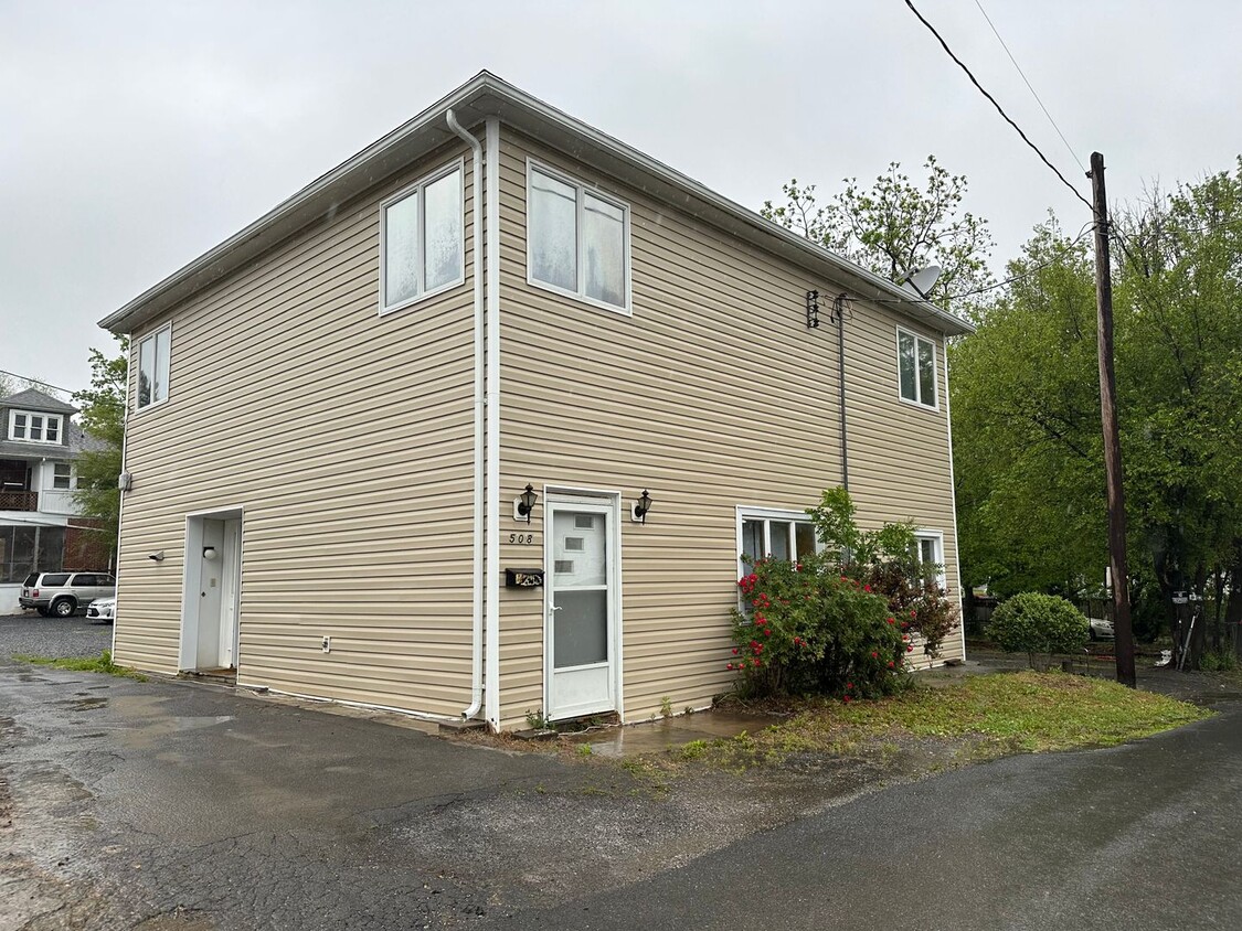 Primary Photo - 508 N Loudoun St