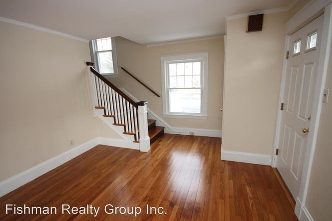 Building Photo - 4 br, 2 bath House - 67 Farnham St