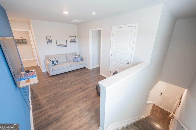 Building Photo - 4901 Stonebrooke Dr