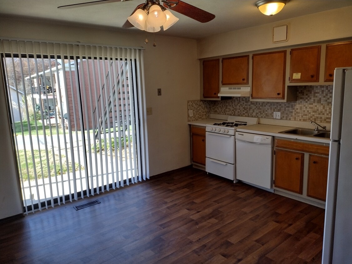 307 Gettysburg Rd 1 Unit A, Belleville, IL 62226 Apartments in