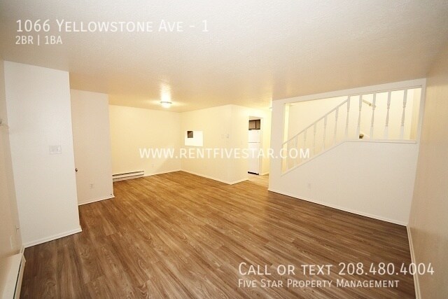 Foto del edificio - Yellowstone Townhouse Apartments