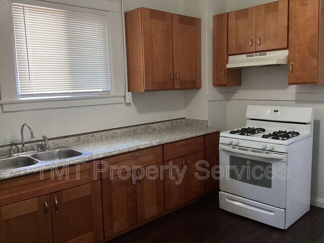 Foto del edificio - 202 W Oak St