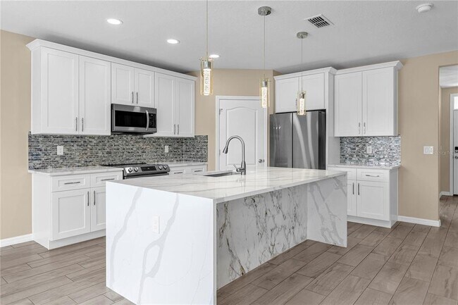 Foto del edificio - 16161 Yelloweyed Dr