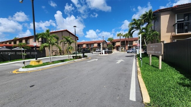 Building Photo - 1921 SW 107th Ave