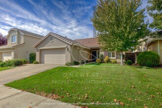 Building Photo - 2021 Stone Wood Loop