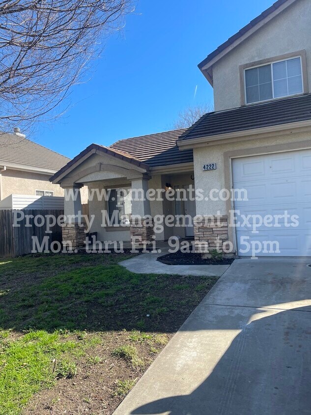 Foto principal - 4222 Bastille Ct