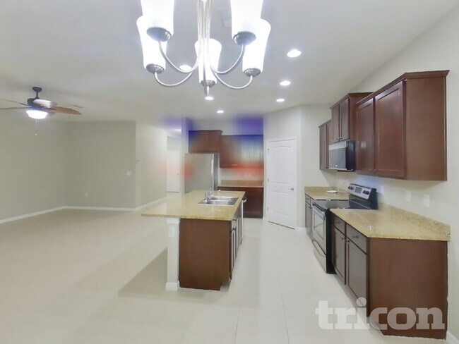 Foto del edificio - 13513 Paddington Wy