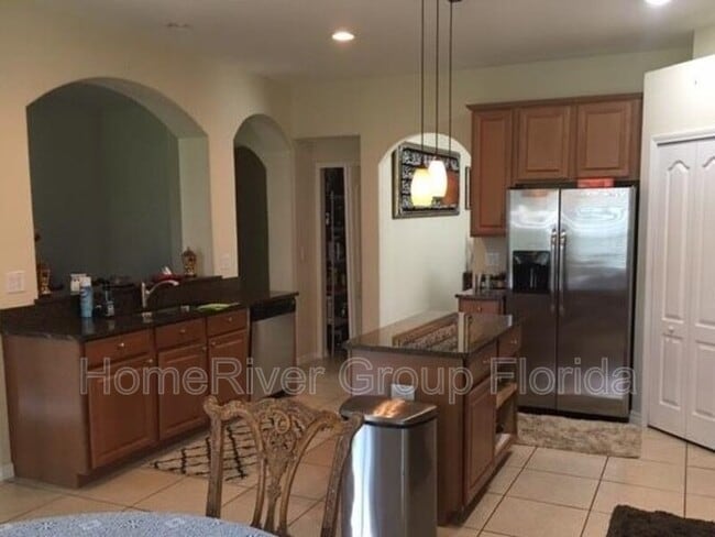 Building Photo - 10643 Lucaya Dr