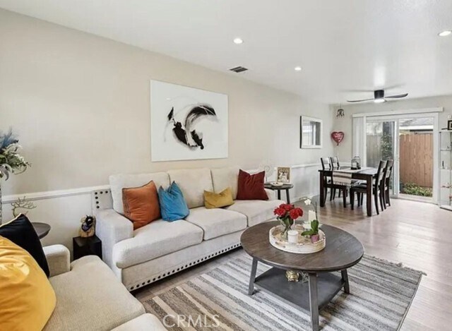 Foto del edificio - 1511 Mayflower Ave