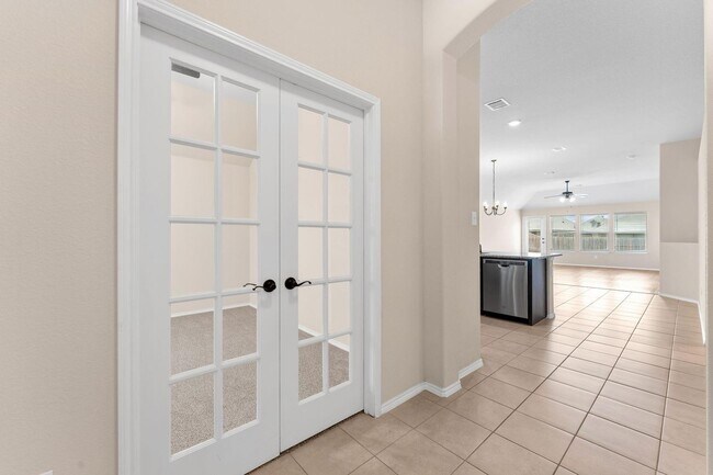 Building Photo - Gorgeous 3 Bedroom Single Family Home For Rent near DFW Airport !!!