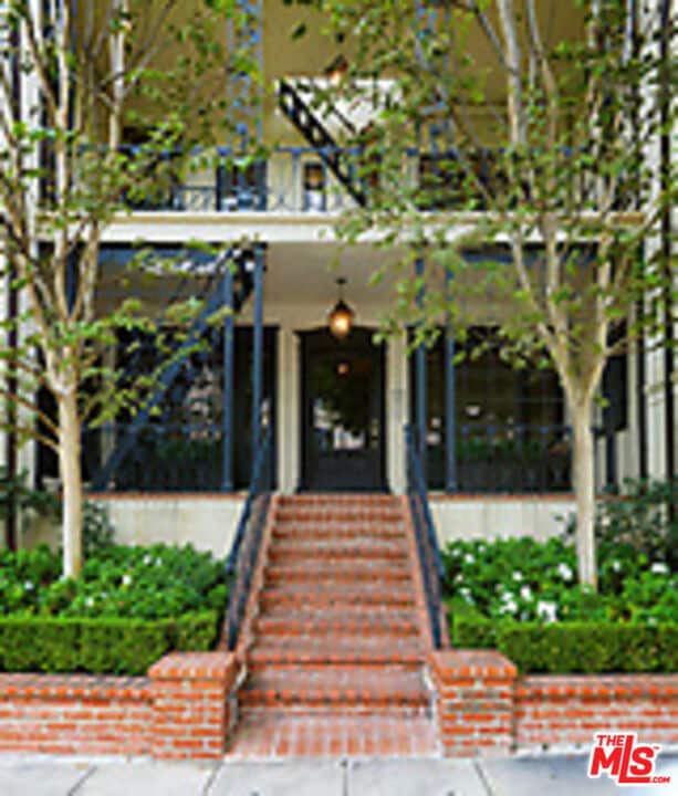 Building Photo - 155 S Rodeo Dr