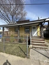 Building Photo - 4301 W 41st St