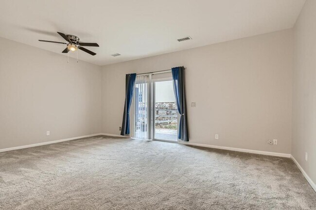 Foto del edificio - 12747 Jasmine ct