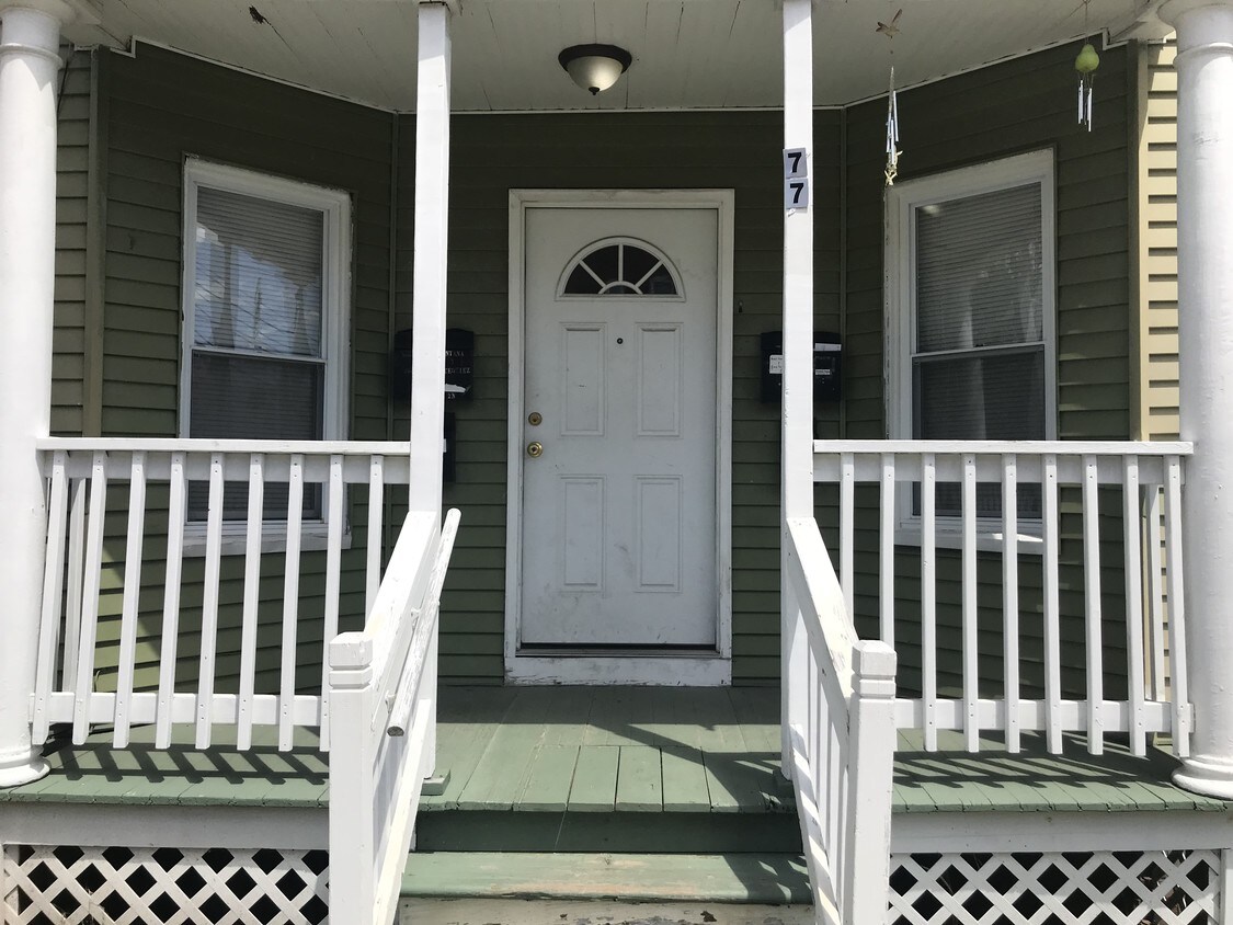 Primary Photo - 77 Silver St