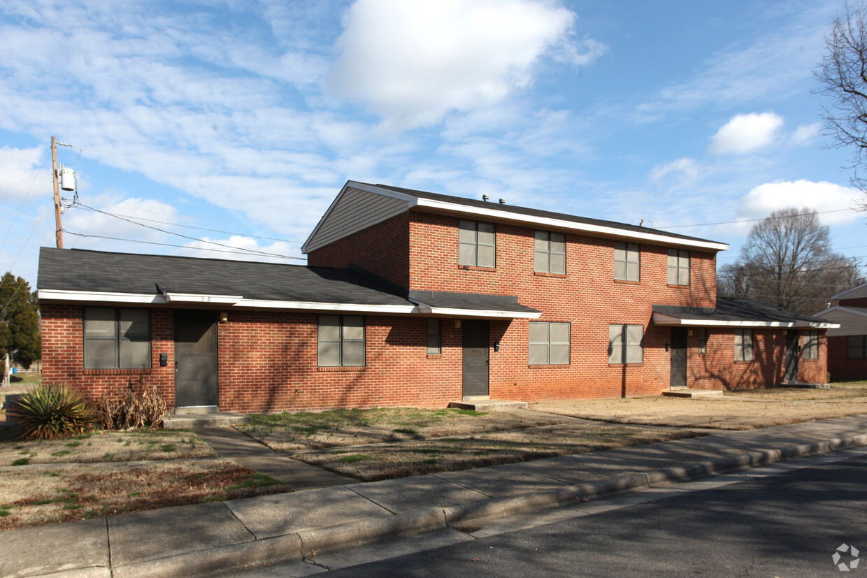 Building Photo - Zion Hills Apartments