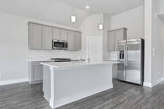 Building Photo - 10329 S Goshawk Trl