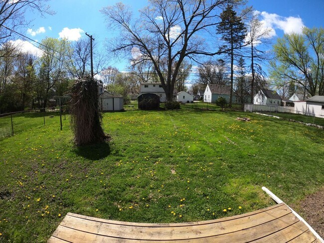 Foto del edificio - 4 Bed 2 Bath Farmington Hills home for lease