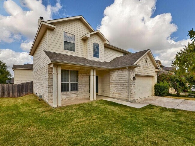 Building Photo - 1412 Briar Hill Dr