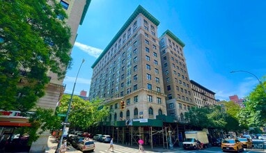 Building Photo - 220 W 98th St
