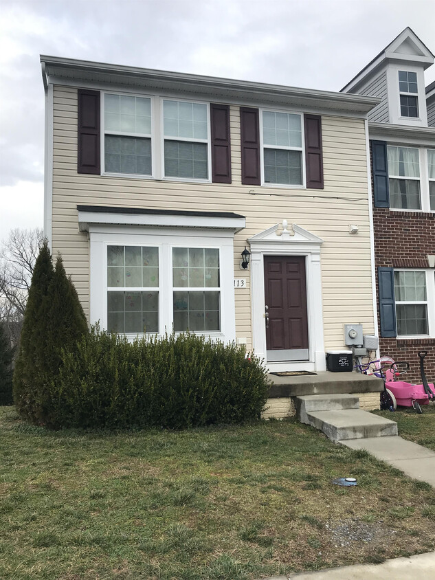 Primary Photo - 113 Carnegie Links Dr