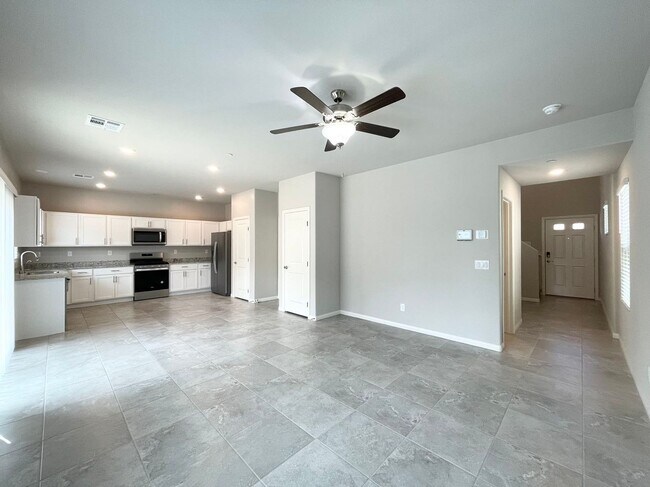 Foto del edificio - 7937 Diamond Sky Ave
