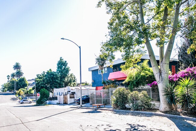 Foto del edificio - 1908 Clinton St