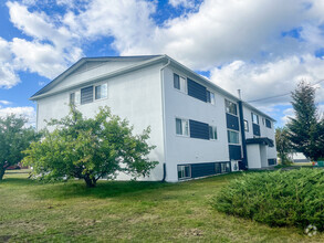 Building Photo - Forestview Heights Apartments