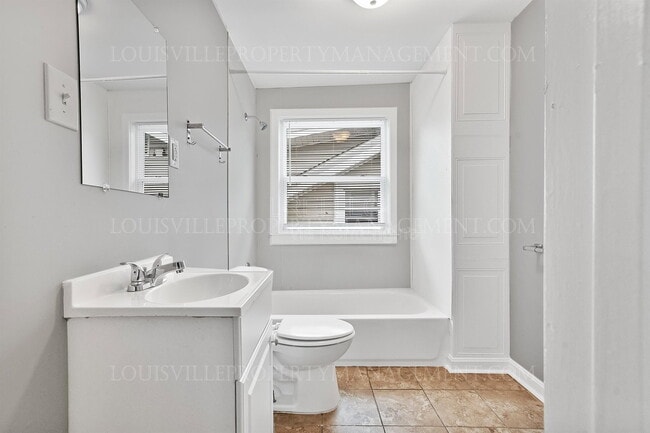 Foto del edificio - 4143 W Market St