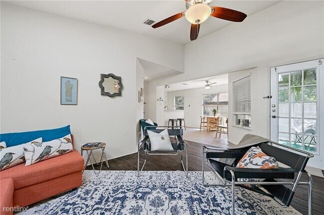 Foto del edificio - 2 br, 1 bath House - 9706 Curlew Dr