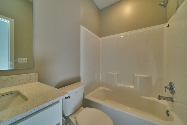 Foto del edificio - 5 Bedroom New Build in Camby!