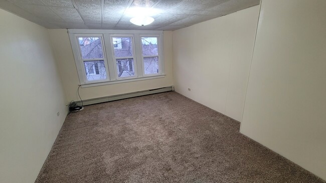 Building Photo - 103 Perrin Ave
