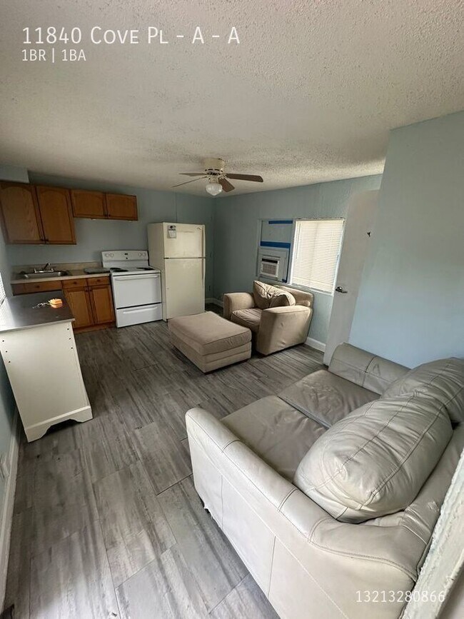 Foto del edificio - Nice Studio with Deck and Kitchen