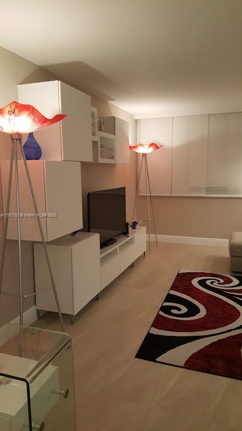 Foto del edificio - 1410 S Ocean Dr