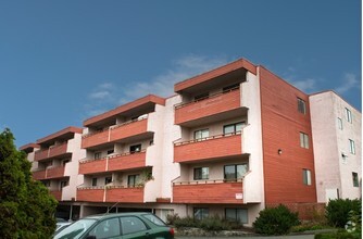 Building Photo - Manchester Court