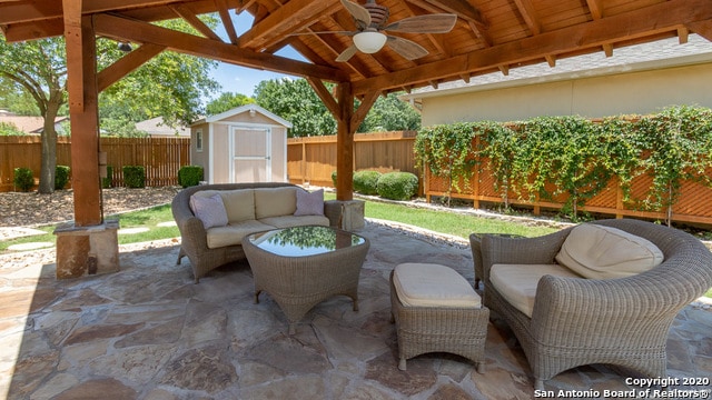 Building Photo - 6039 Royal Ridge