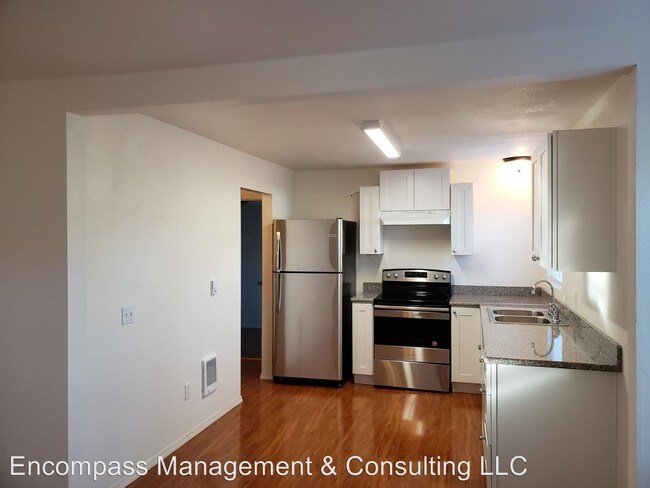 Building Photo - 3 br, 2 bath House - 4146 Glenwood Dr SE