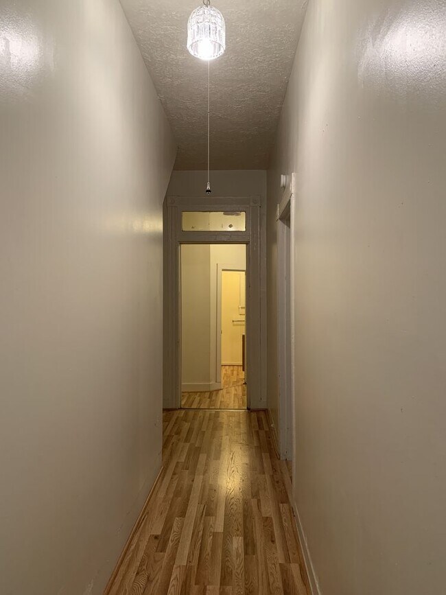 Foto del edificio - 2016 Fairmount Ave