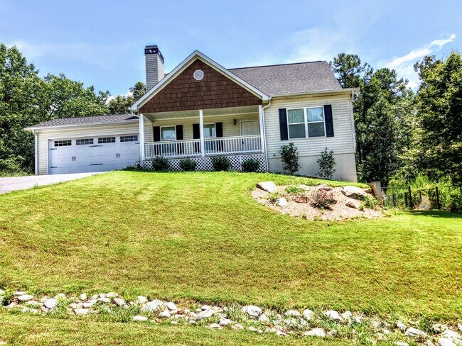 Foto del edificio - Available August 2025 | Gorgeous 3 BR | 2....