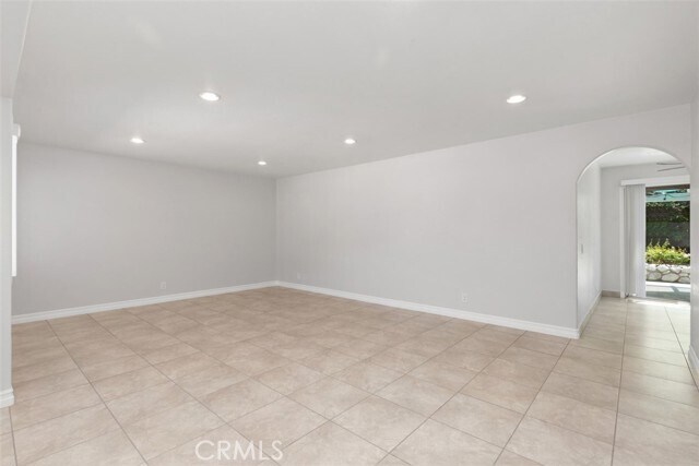 Building Photo - 26192 Paseo Manana