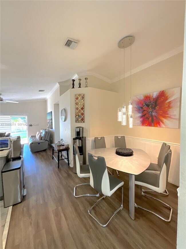 Foto del edificio - 13364 SW 44th St