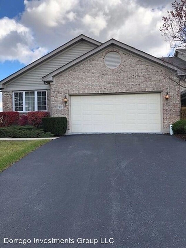 Primary Photo - 4 br, 3.5 bath House - 107 Iliad Dr.
