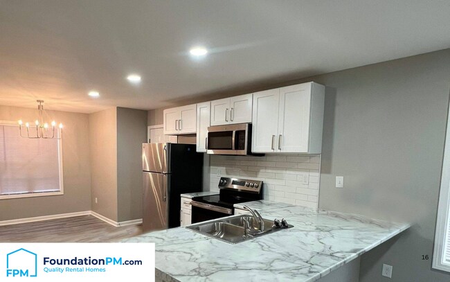 Building Photo - 3685 Masterson Cove