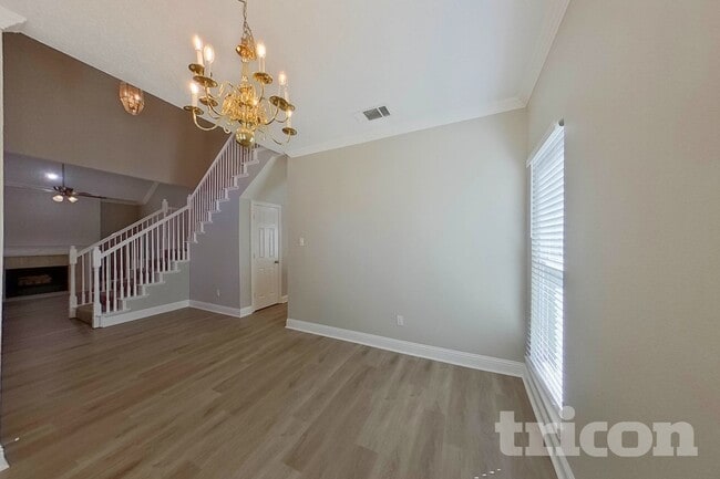 Building Photo - 2320 Shinnery Oak Dr