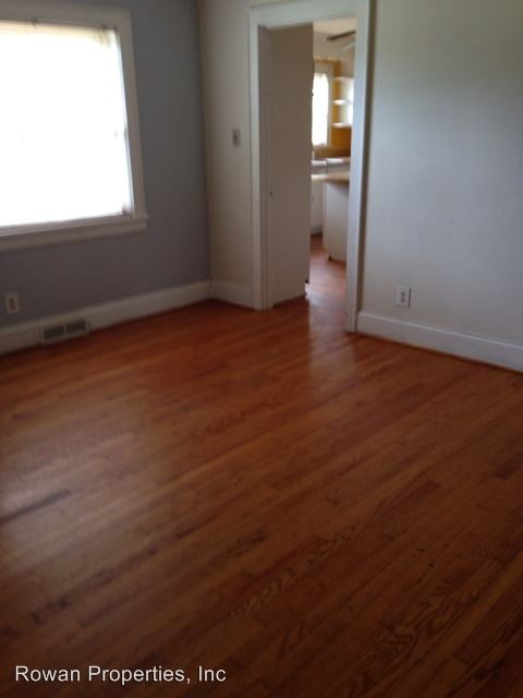 Foto del edificio - 3820 Statesville Blvd