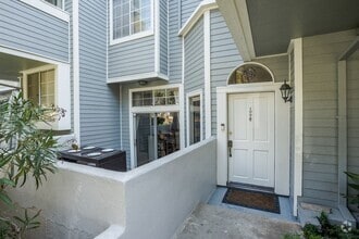 Building Photo - 1097 Blanche St